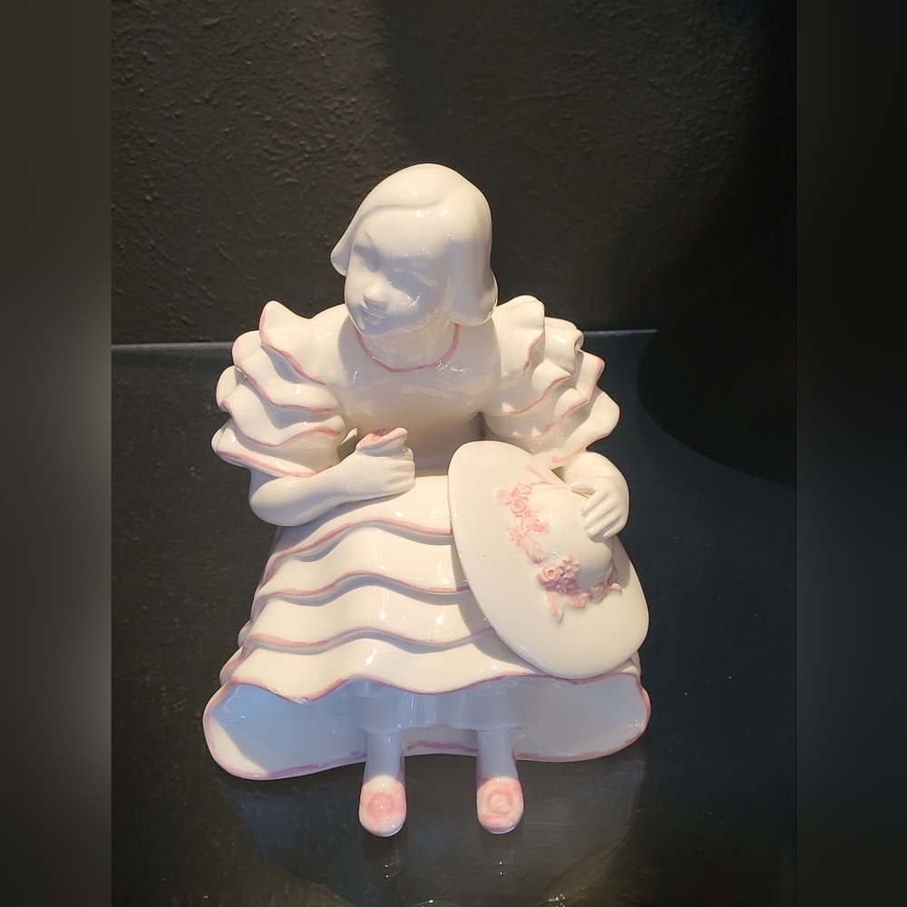 Vintage Mid Century Ferlaro Ceramic Figurine "Violette" Made In Italy